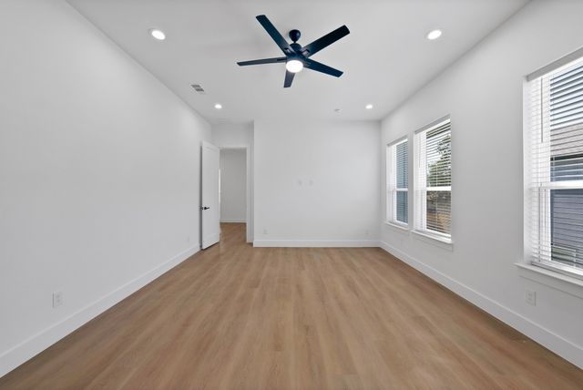 308 E 7th Street, Dallas, TX 75203