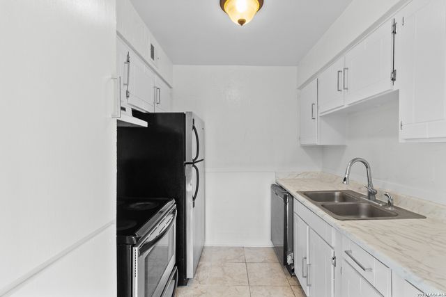 6611 Southpoint St Apt 128, San Antonio, TX 78229