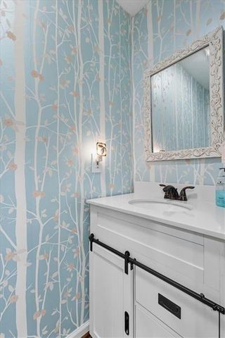 290 Carrington Way, Canton, GA 30115