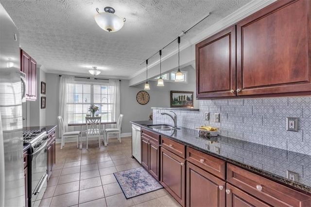 290 Carrington Way, Canton, GA 30115