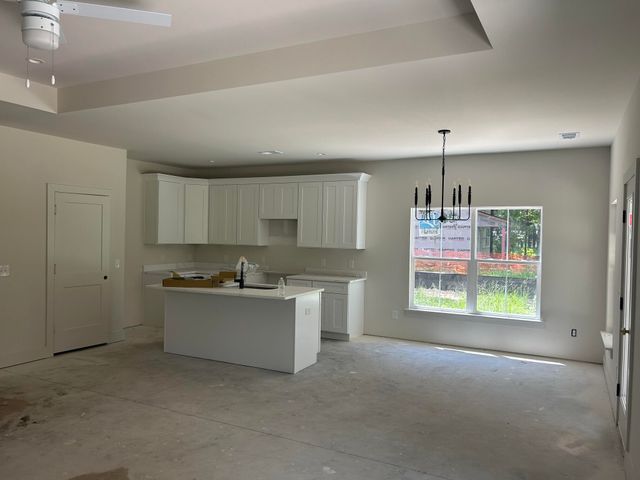 6024 Mellard Street, Ravenel, SC 29470