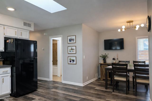 3821 Dunning Road, Rochester Hills, MI 48309
