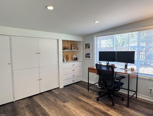 3821 Dunning Road, Rochester Hills, MI 48309