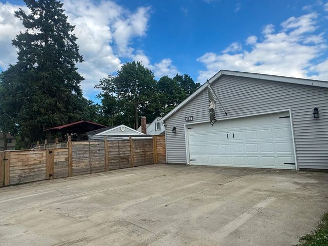 3821 Dunning Road, Rochester Hills, MI 48309