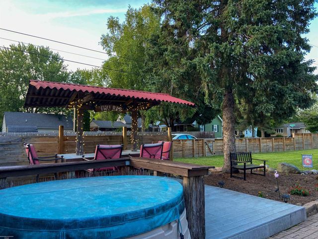 3821 Dunning Road, Rochester Hills, MI 48309