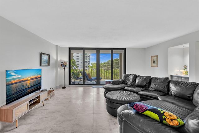 4600 S Ocean Boulevard 502, Highland Beach, FL 33487