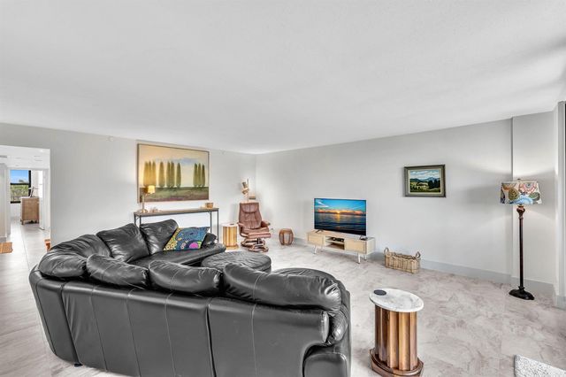 4600 S Ocean Boulevard 502, Highland Beach, FL 33487