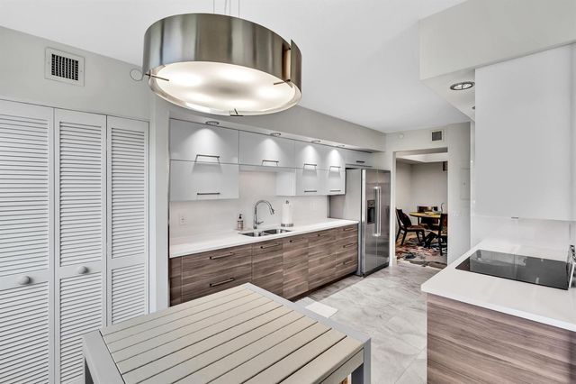 4600 S Ocean Boulevard 502, Highland Beach, FL 33487
