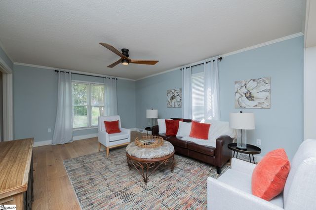 302 Stallings Road, Taylors, SC 29687