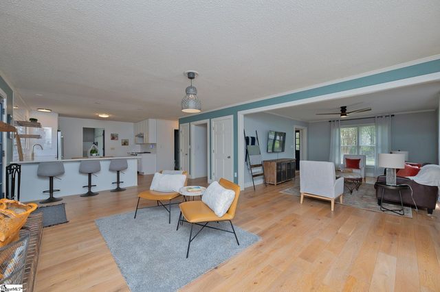 302 Stallings Road, Taylors, SC 29687