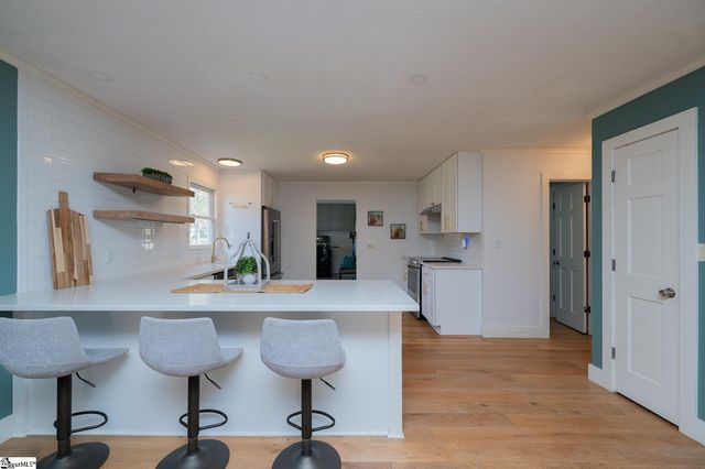 302 Stallings Road, Taylors, SC 29687