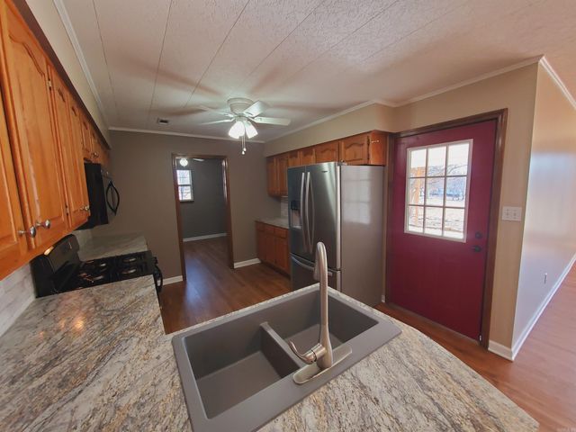 3431 Heritage Park Road, Piggott, AR 72454