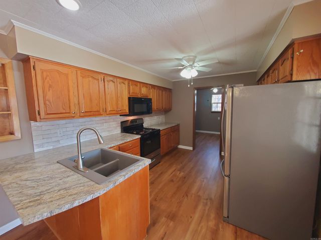 3431 Heritage Park Road, Piggott, AR 72454