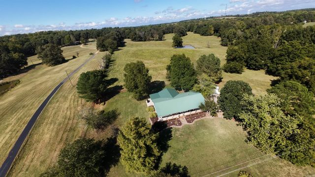 3431 Heritage Park Road, Piggott, AR 72454