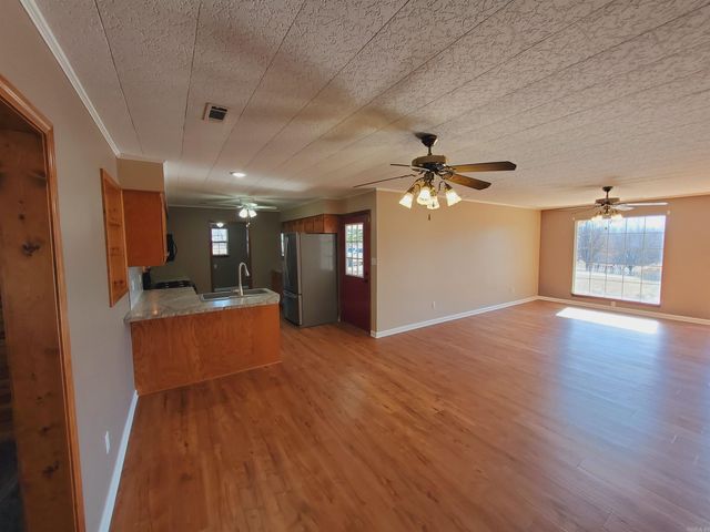 3431 Heritage Park Road, Piggott, AR 72454