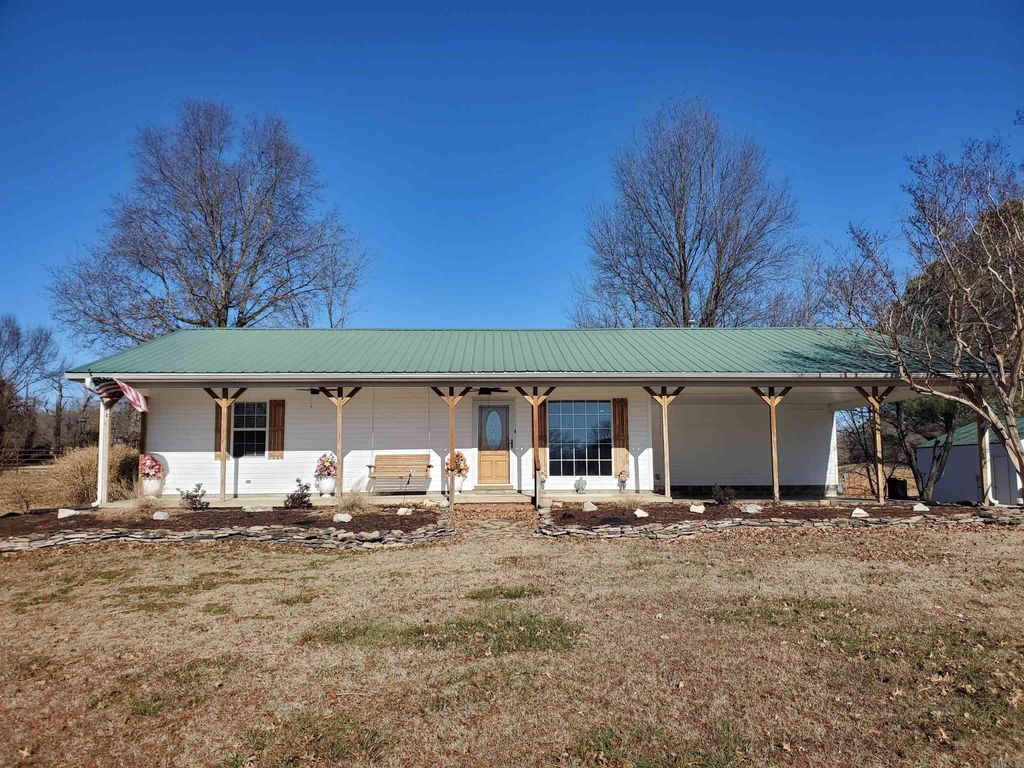 3431 Heritage Park Road, Piggott, AR 72454