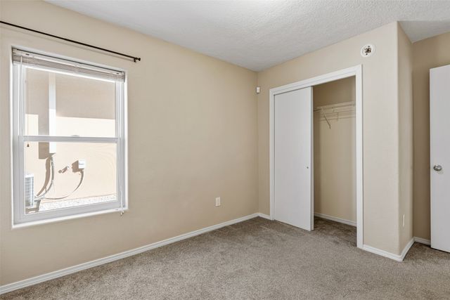 5252 Via del Cielo Lane, Santa Fe, NM 87507