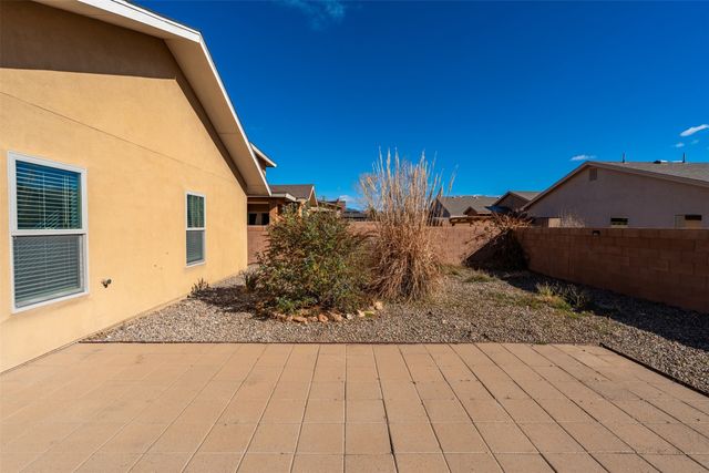 5252 Via del Cielo Lane, Santa Fe, NM 87507