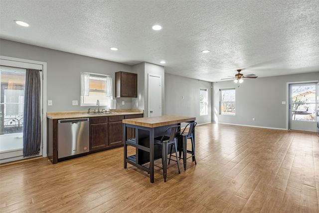 5252 Via del Cielo Lane, Santa Fe, NM 87507