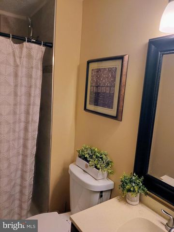 4053 PARKER CT, Waldorf, MD 20602