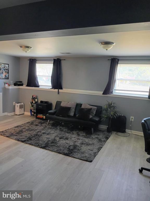 Image 17 of property listing at 4053 PARKER CT, Waldorf, MD 20602