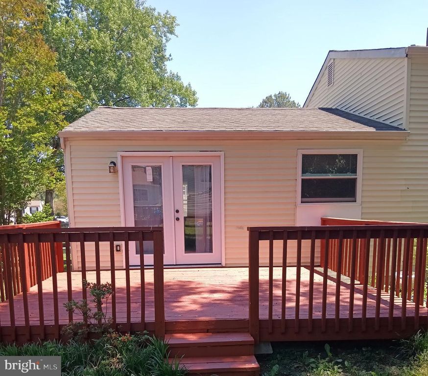 Image 19 of property listing at 4053 PARKER CT, Waldorf, MD 20602