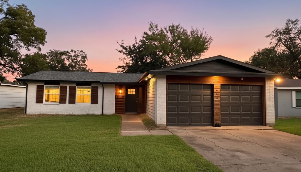 441 Melrose Drive, Richardson, TX 75080