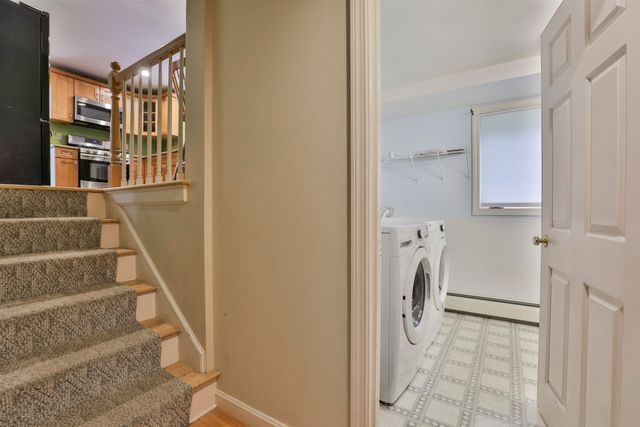 34 Joanne Drive, Hooksett, NH 03106