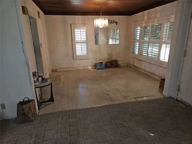 2642 Manning Avenue, Los Angeles, CA 90064