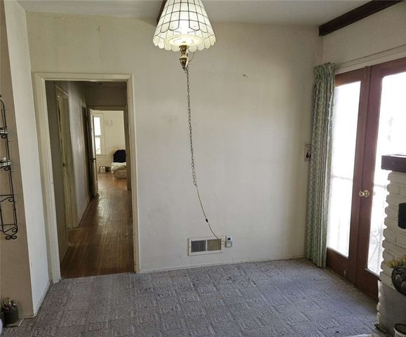 2642 Manning Avenue, Los Angeles, CA 90064