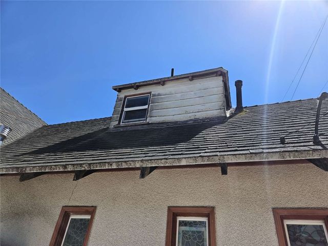 2642 Manning Avenue, Los Angeles, CA 90064