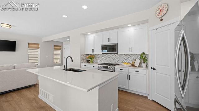 7011 Knapp Drive, Colorado Springs, CO 80924