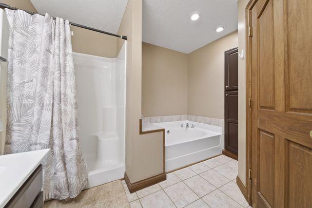 307 Martin Chapel Rd, Portland, TN 37148