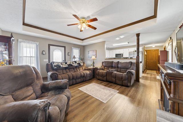 307 Martin Chapel Rd, Portland, TN 37148