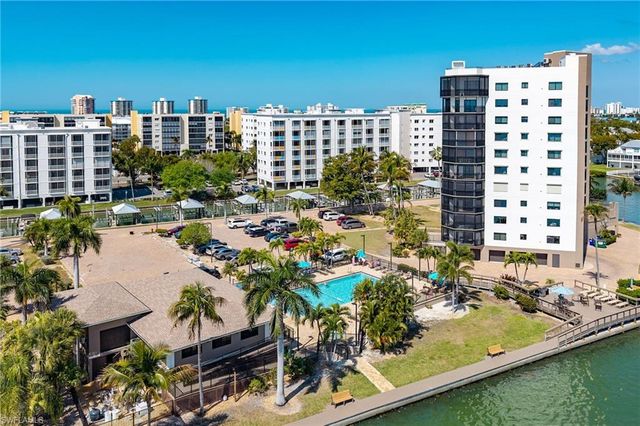 4265 Bay Beach LN 522, Fort Myers Beach, FL 33931