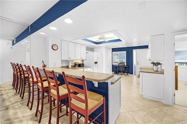 4265 Bay Beach LN 522, Fort Myers Beach, FL 33931