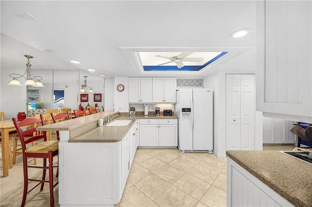 4265 Bay Beach LN 522, Fort Myers Beach, FL 33931