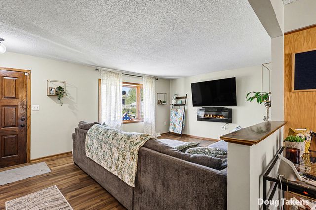 1750 Jason Court, Jenison, MI 49428