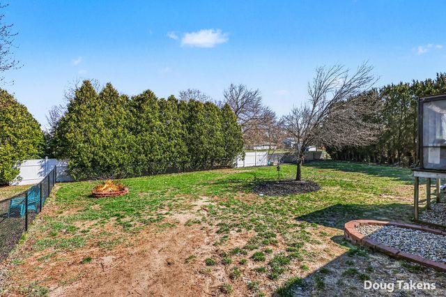 1750 Jason Court, Jenison, MI 49428
