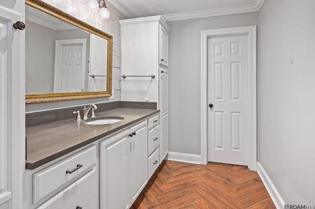18401 Belle Grove Rd, Prairieville, LA 70769