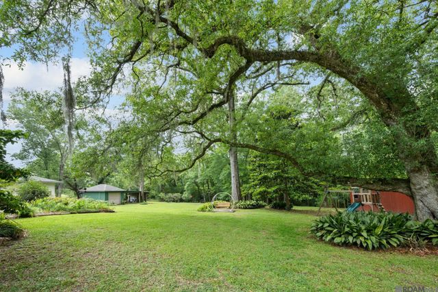 18401 Belle Grove Rd, Prairieville, LA 70769