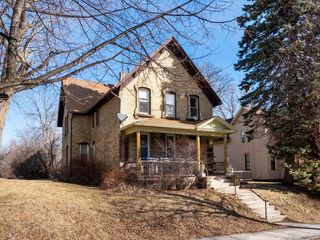 1324 Pennsylvania AVENUE #1324A, Sheboygan, WI 53081