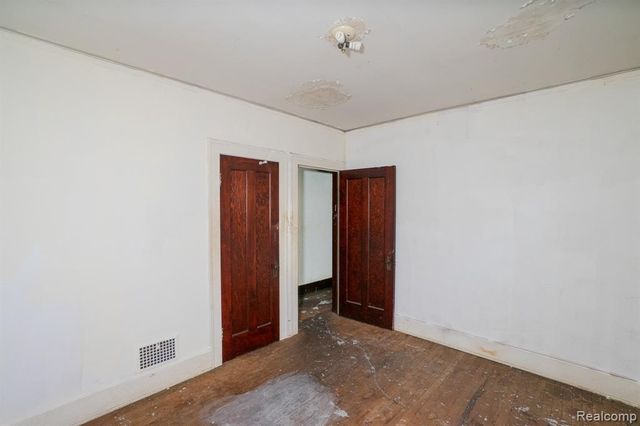 612 Lakewood Street, Detroit, MI 48215