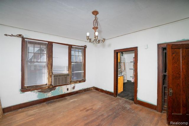 612 Lakewood Street, Detroit, MI 48215