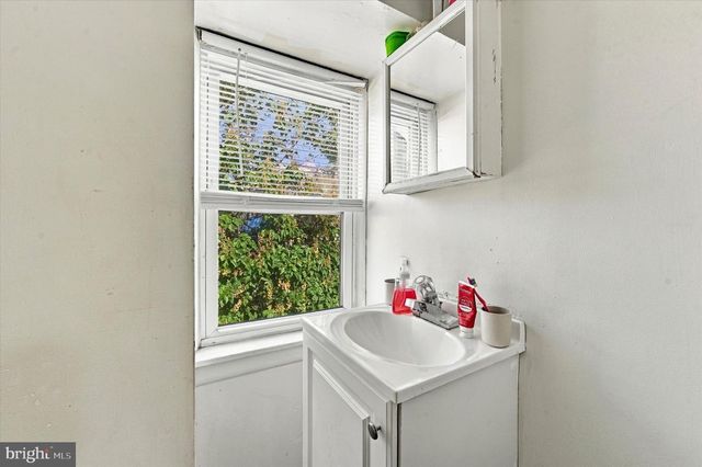 337 E HAINES ST, Philadelphia, PA 19144
