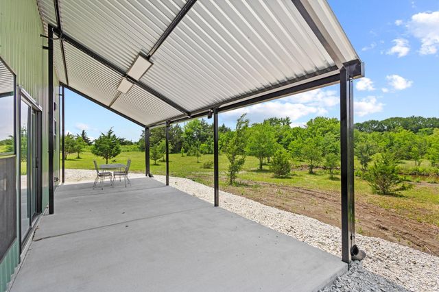 516 County Road 27450, Honey Grove, TX 75446