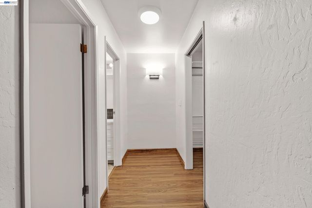 771 Kingston Ave 104, Oakland, CA 94611