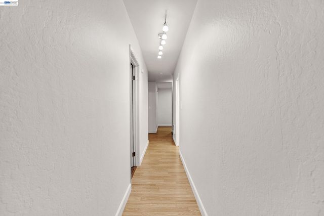 771 Kingston Ave 104, Oakland, CA 94611