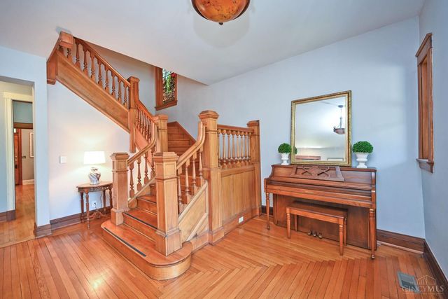 3321 Morrison Avenue, Cincinnati, OH 45220