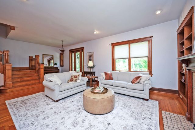 3321 Morrison Avenue, Cincinnati, OH 45220